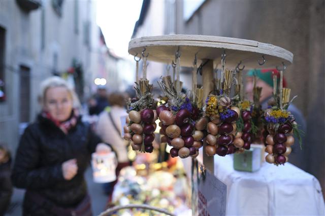 La Via degli Elfi — scatto dal mercatino